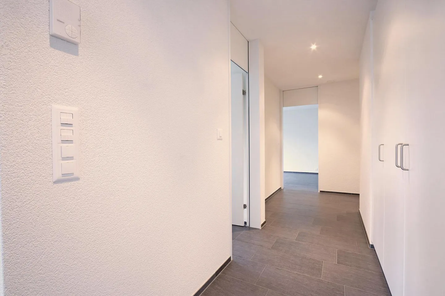 3.5-Zimmer Wohnung mit eigenem Waschturm - Foto 5 von 13