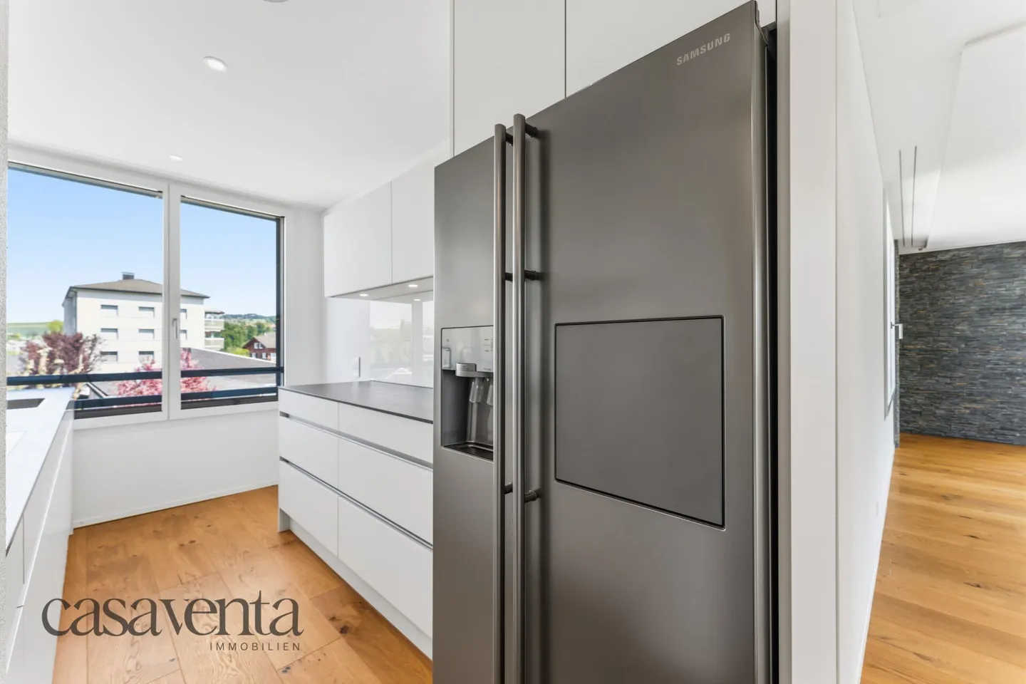 Appartement penthouse exclusif avec une vue imprenable sur la vieille ville de Beromünster - Photo 14 sur 31