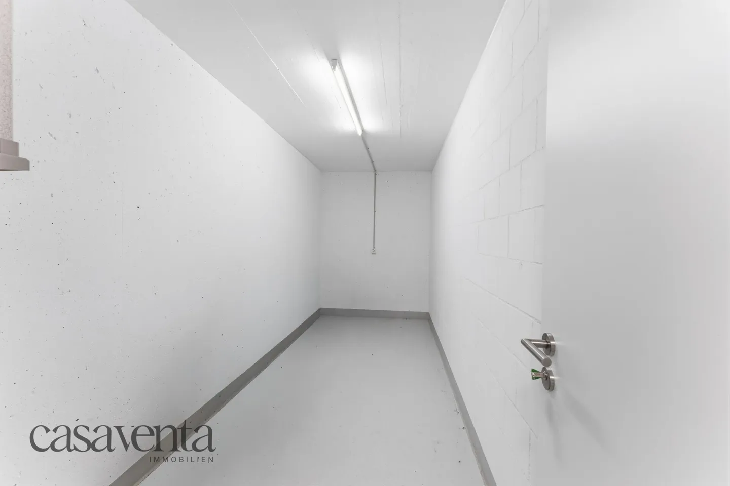 Appartement penthouse exclusif avec une vue imprenable sur la vieille ville de Beromünster - Photo 28 sur 31