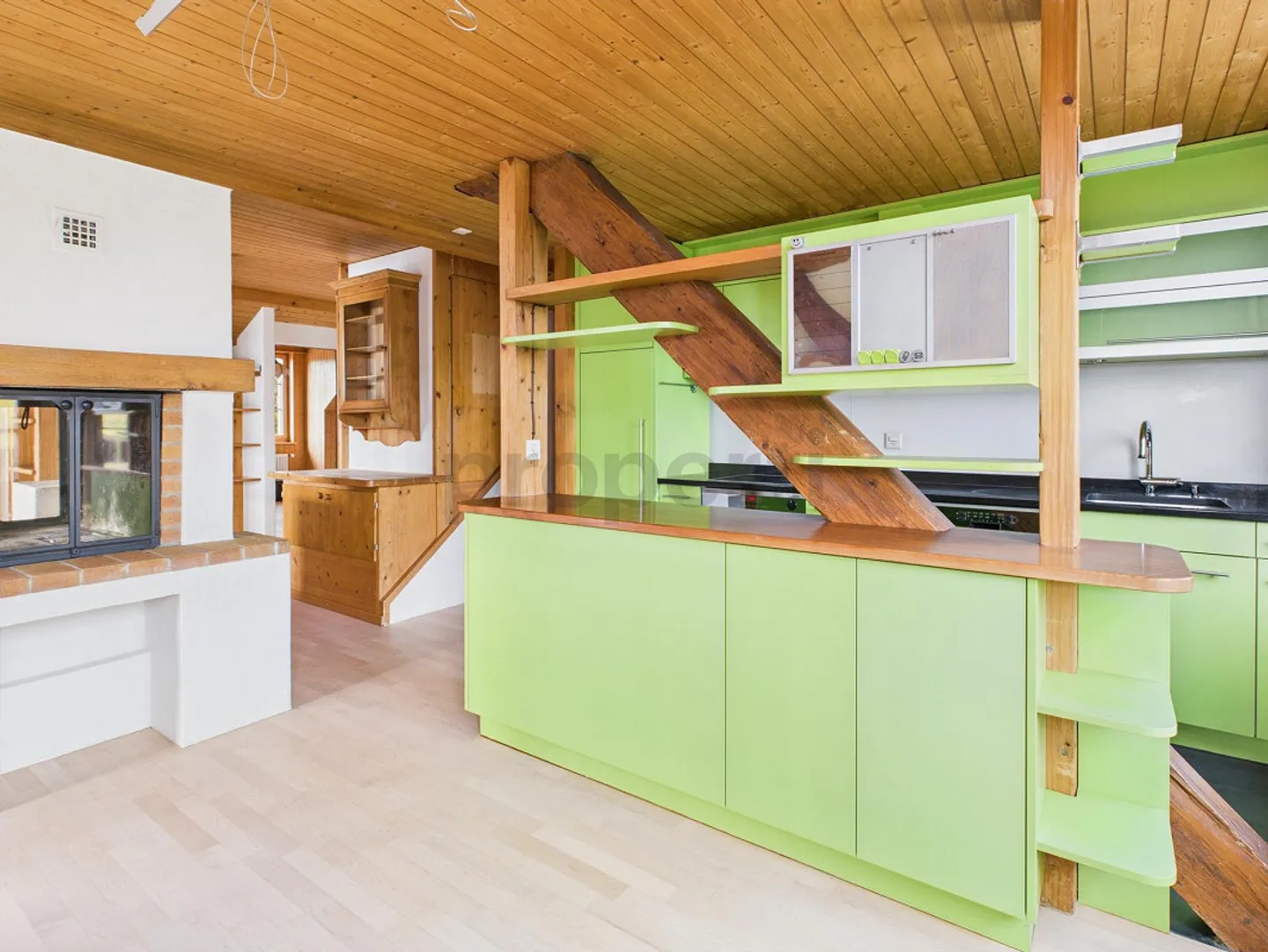 Charming 5.5-room apartment with lake view in Twann - Photo 5 of 14