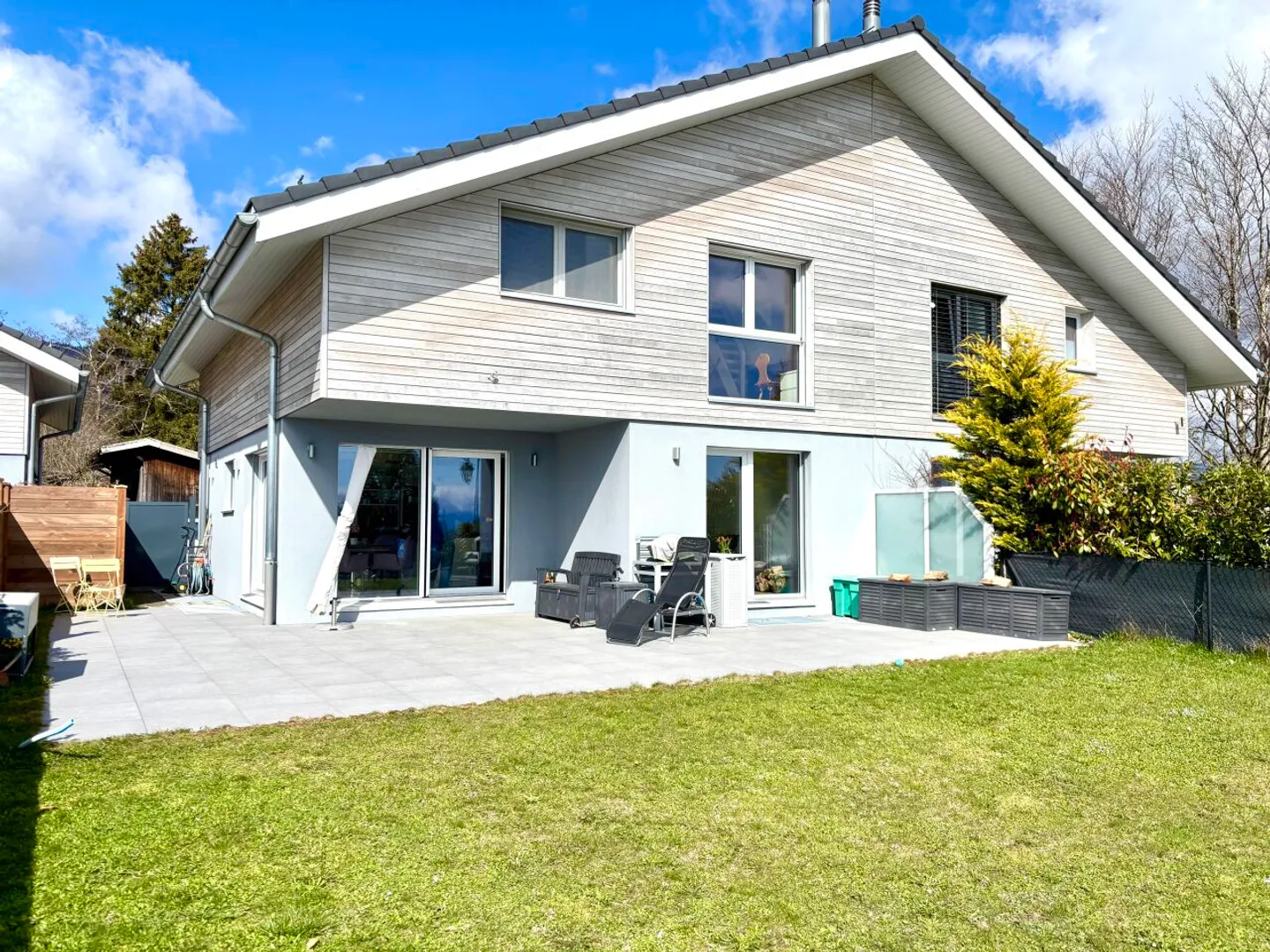 Charming 5.5 Room House - Photo 11 of 13