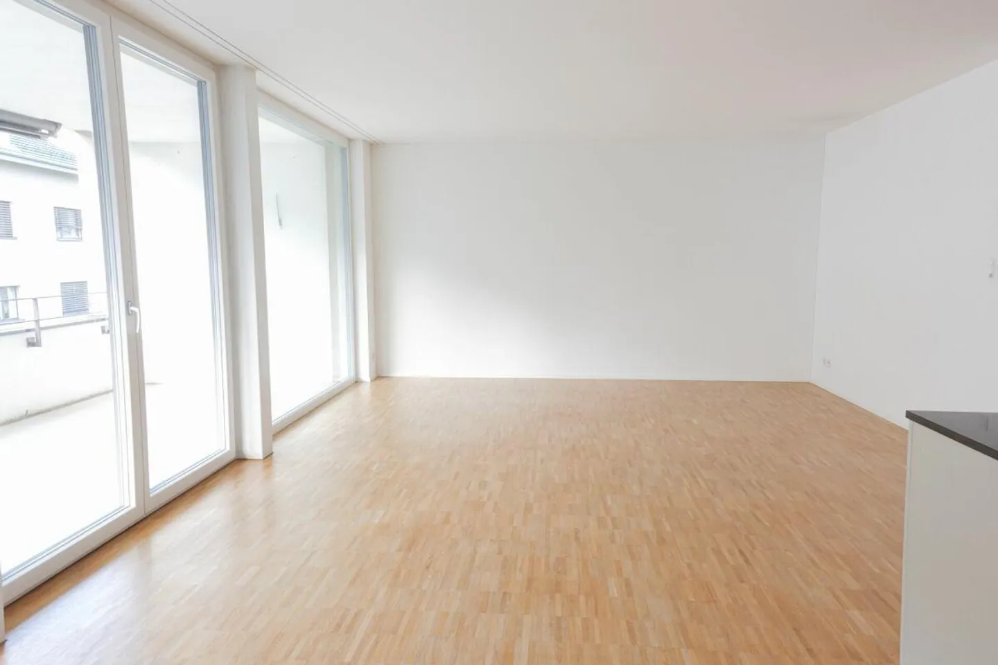 Garden apartment with seating area - Photo 5 of 7