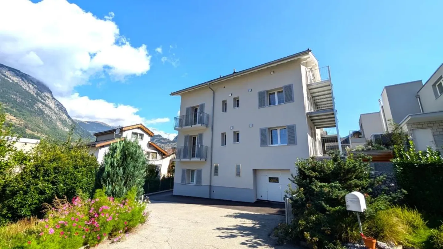 Appartement central de 3,5 pièces à Brig-Glis - Photo 2 sur 10