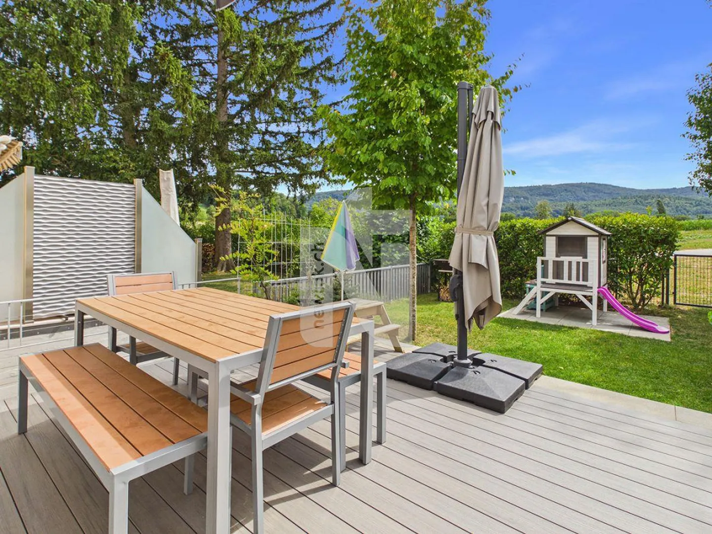Adatto alle famiglie, moderno e pronto per essere abitato - con giardino e vista sul verde non edificabile - Foto 6 di 13