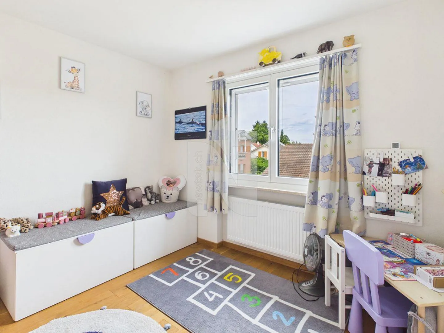 Adatto alle famiglie, moderno e pronto per essere abitato - con giardino e vista sul verde non edificabile - Foto 12 di 13