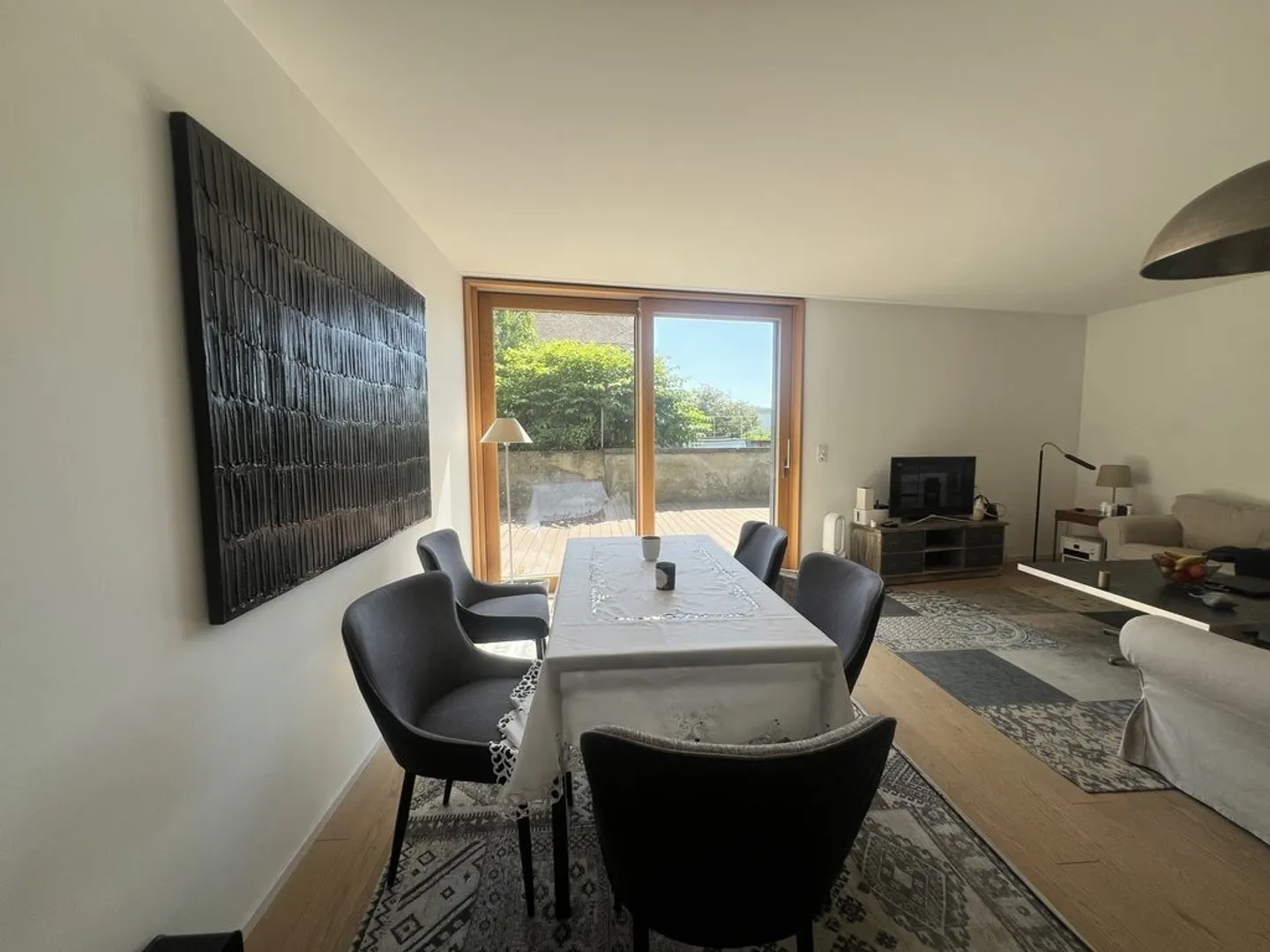 Charmante 4,5-Zimmer-Wohnung mit Terrasse in Pully - Foto 1 von 7
