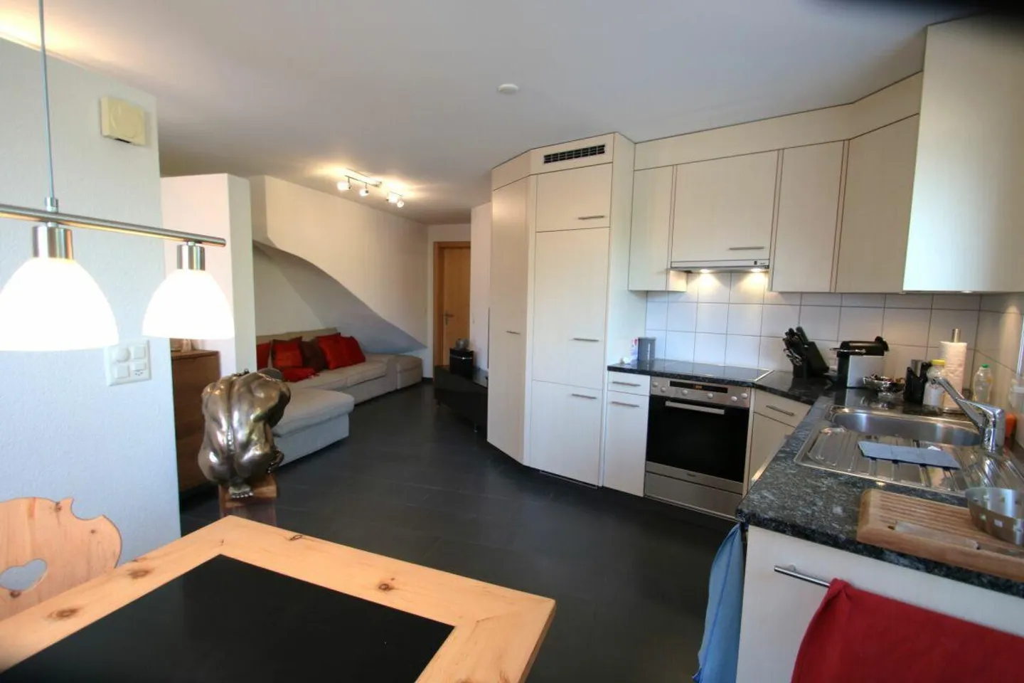 Appartement lumineux et convivial de 2 pièces à l'est d'Appenzell - Photo 3 sur 6