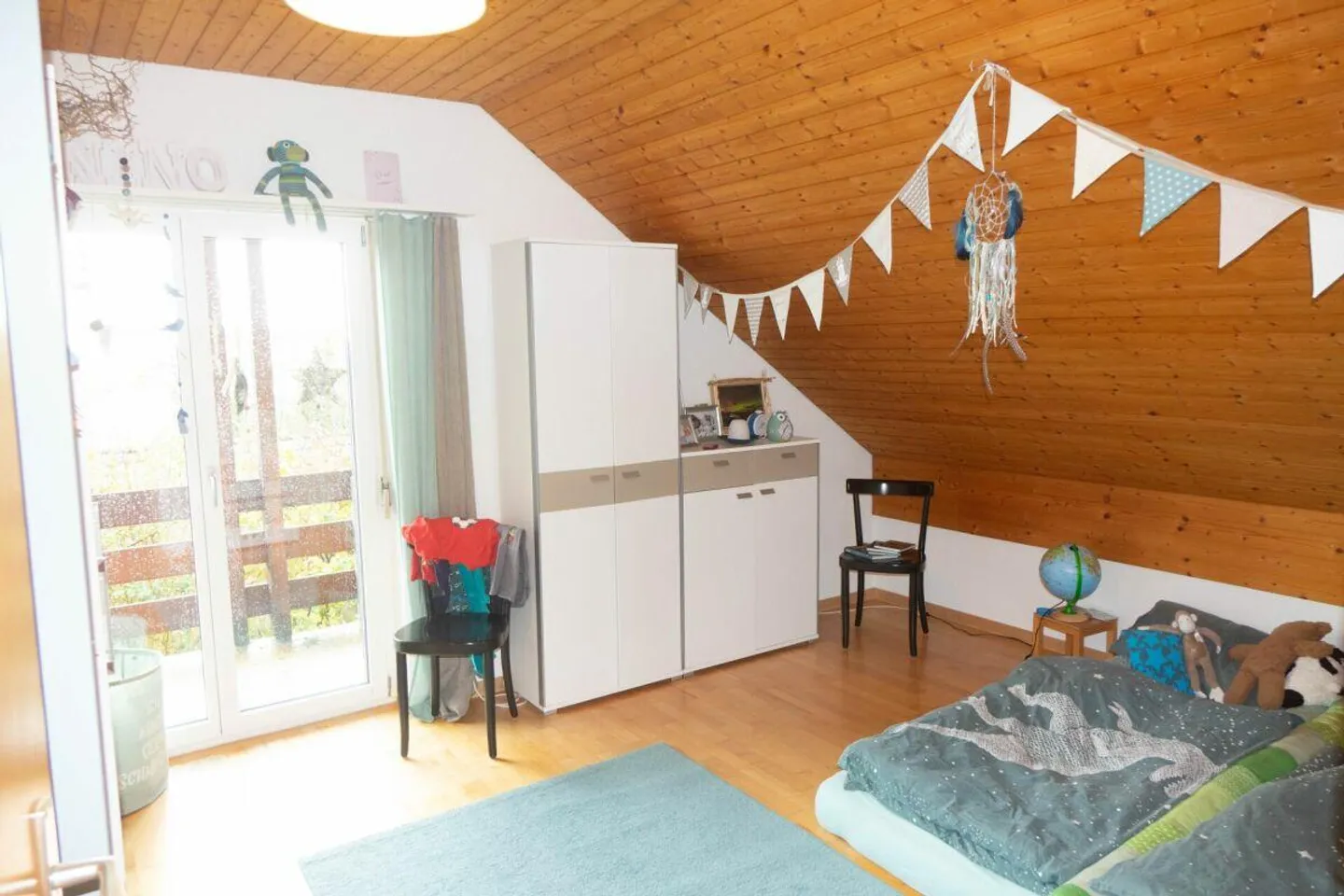 Bright, semi-detached single-family house with cozy garden - Photo 8 of 11