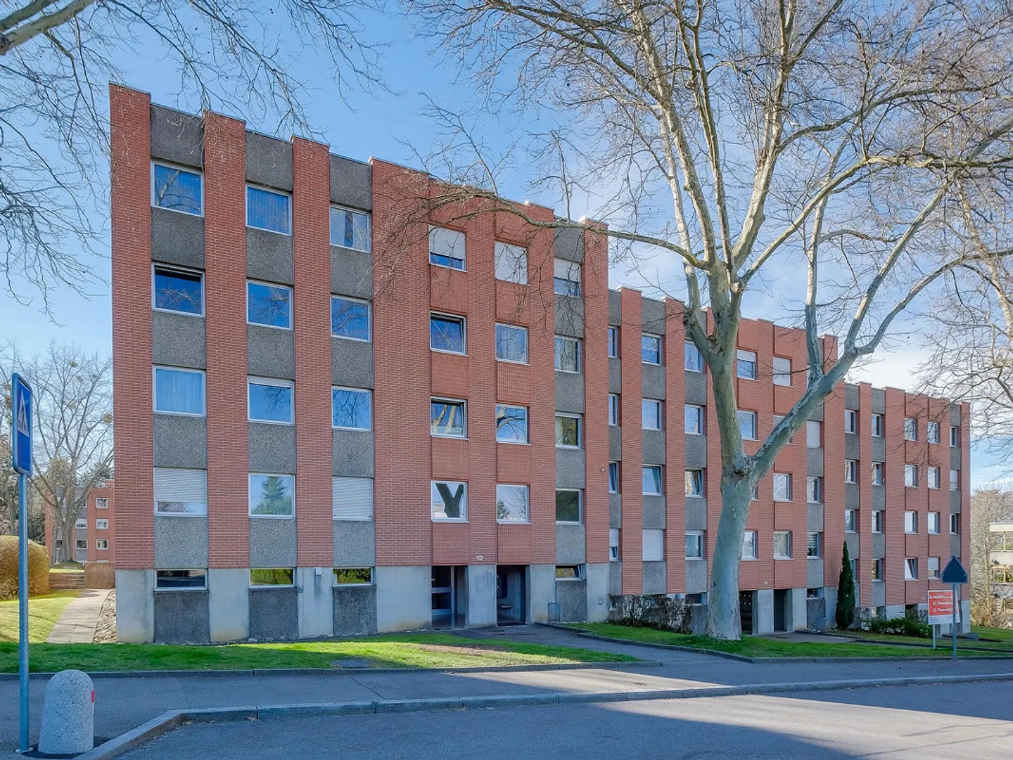 Parking Space in Binningen - Photo 1 of 1