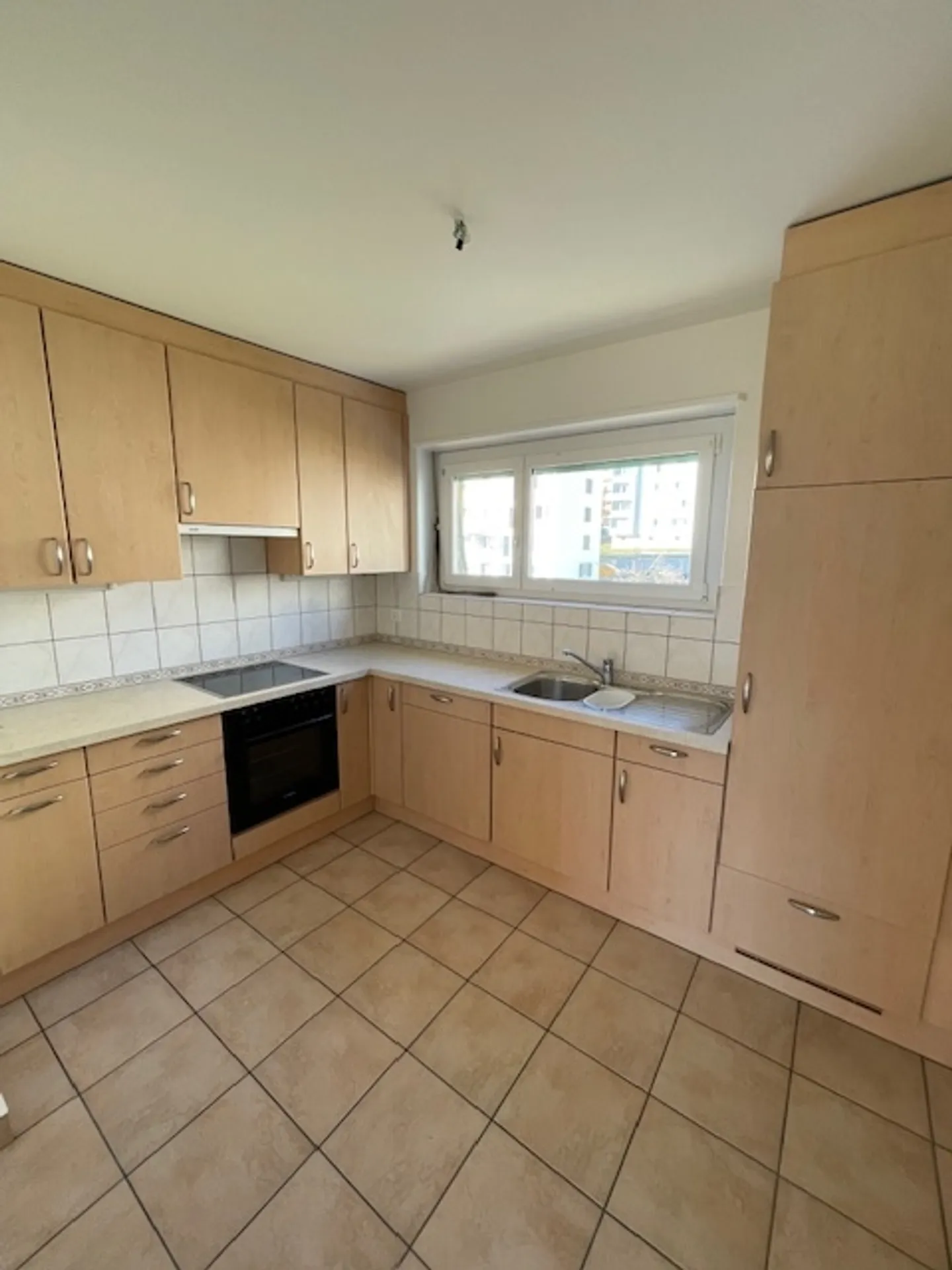 Appartamento arredato 4 stanze - Foto 3 di 11