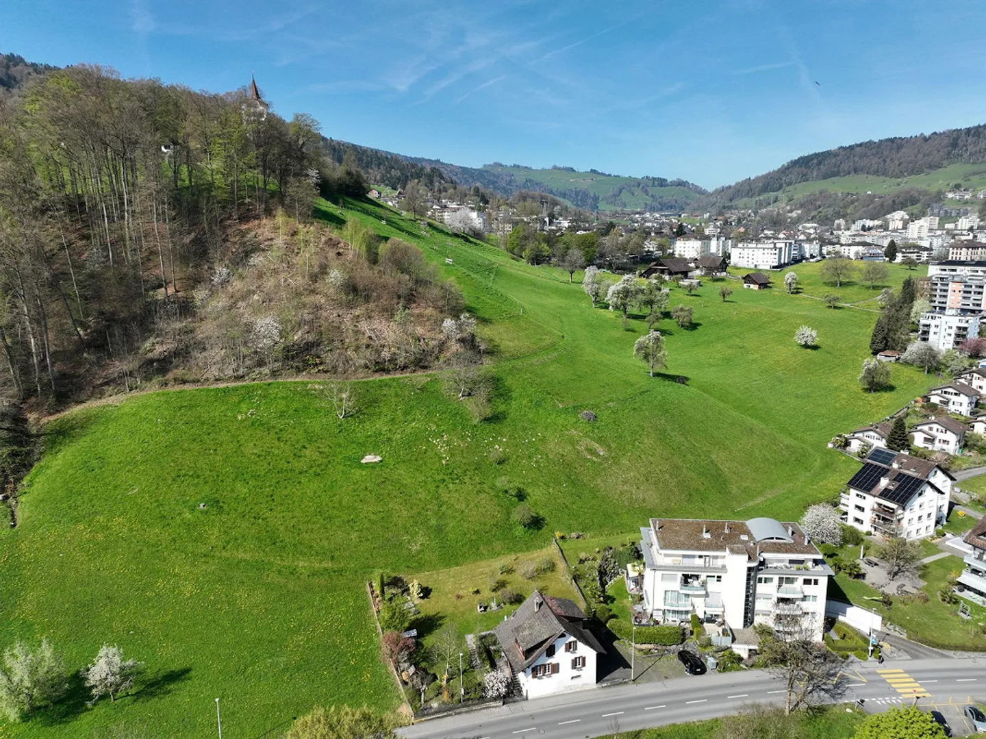 Geräumige Wohnung in Kriens - Foto 2 von 11