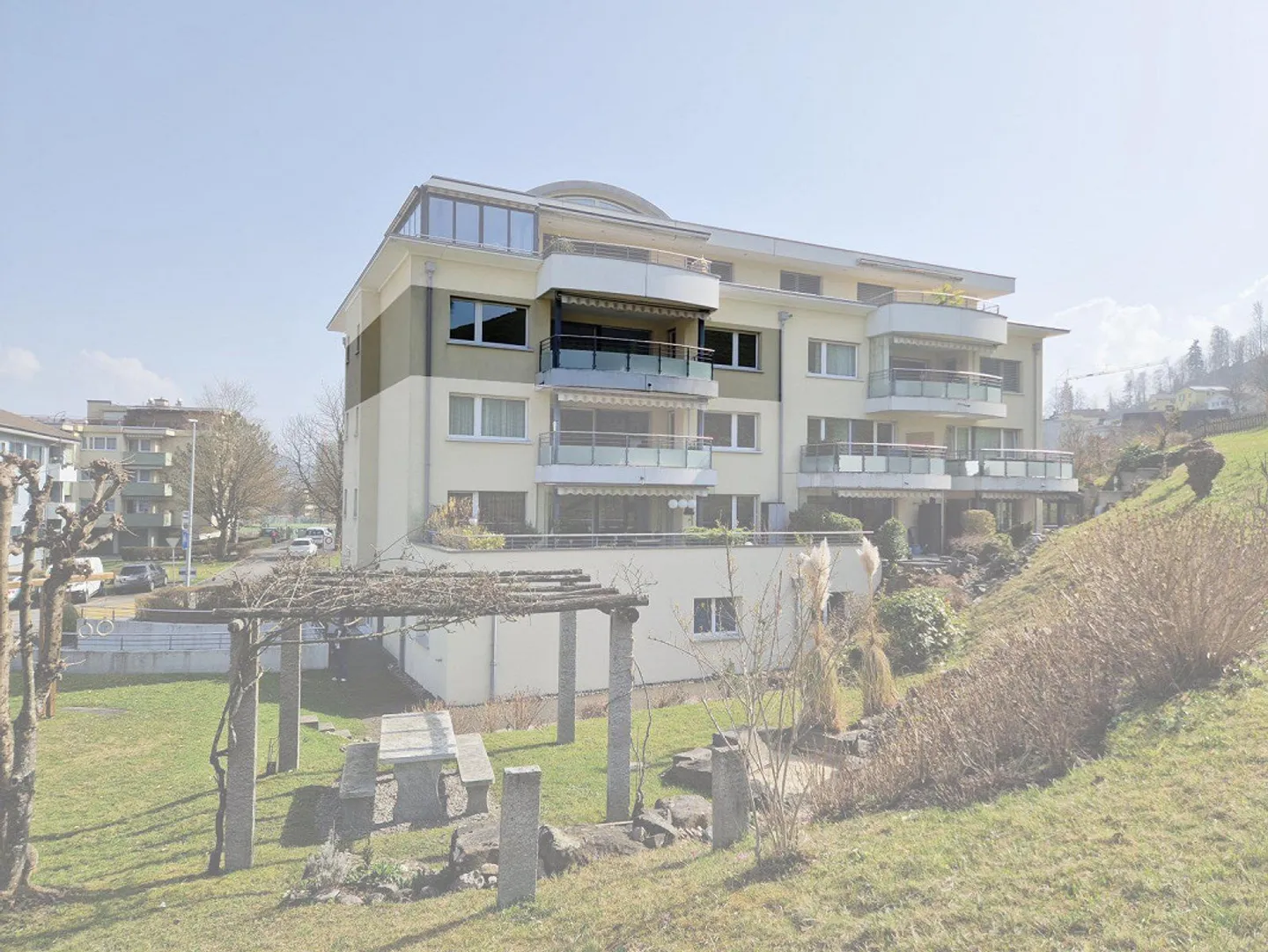Geräumige Wohnung in Kriens - Foto 3 von 11