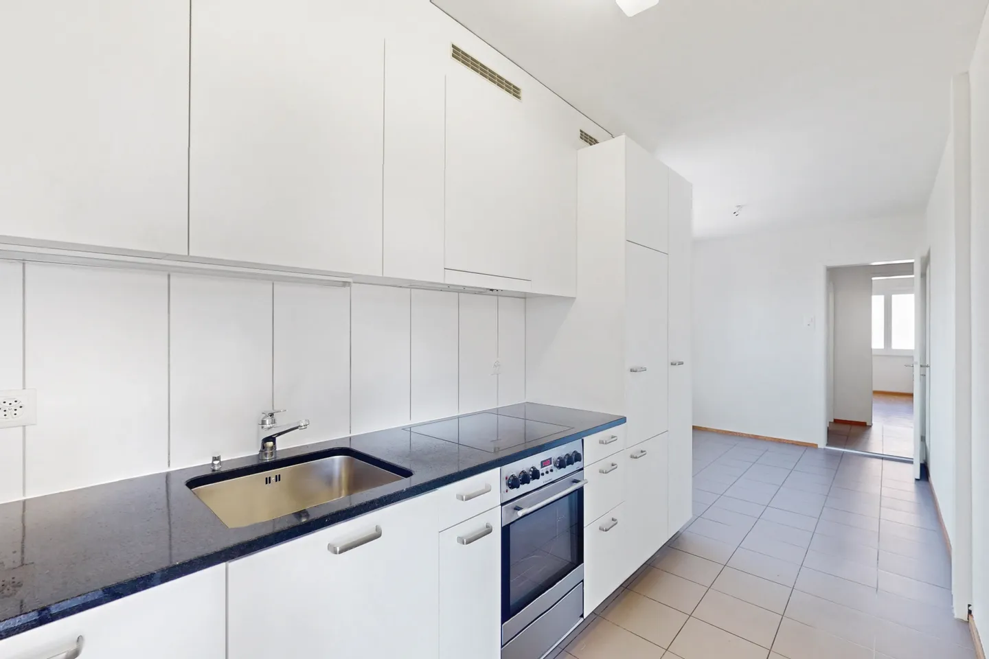 Modernes 3.5-Zimmer-Apartment - Foto 2 von 8