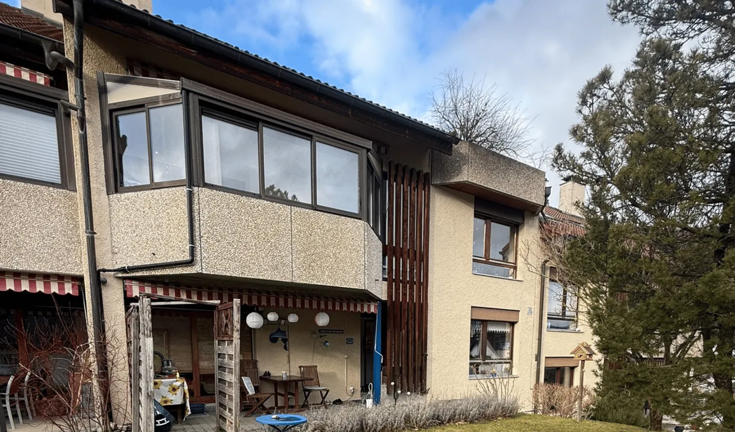 Charmanter Apartment mit 4,5 Zimmern und Garten - Viager bewohnt ohne Miete - Photo 2 sur 6