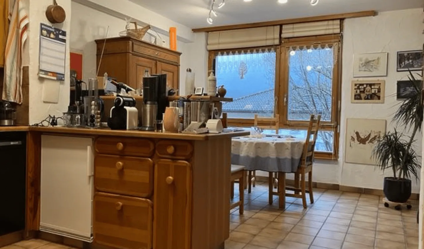 Charmanter Apartment mit 4,5 Zimmern und Garten - Viager bewohnt ohne Miete - Photo 5 sur 6