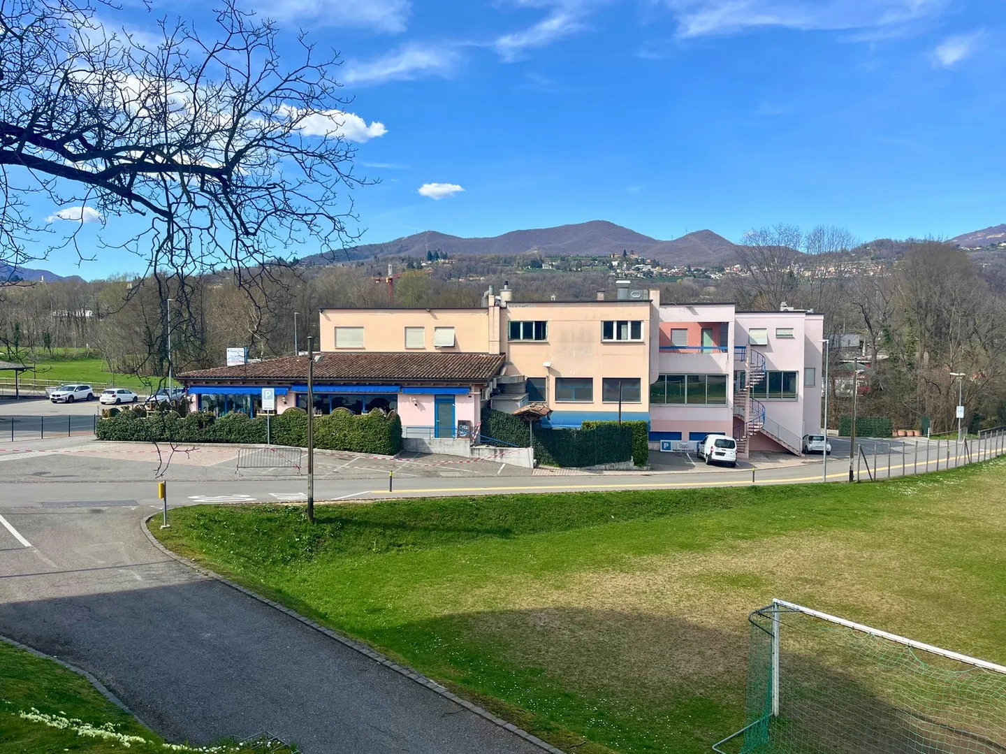 Immobile commerciale con funzione gastronomica e residenziale – Genestrerio - Foto 14 di 17