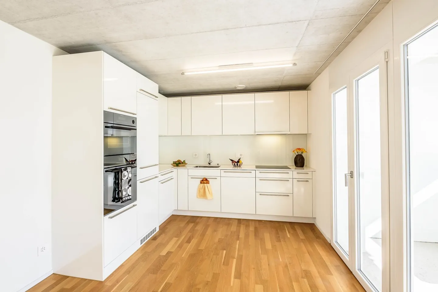 Great, modern apartment looking for a new tenant from 01.11.2026! - Photo 3 of 11