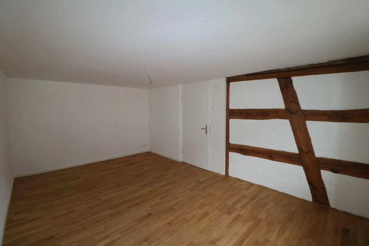 First occupancy after core renovation: quiet 2.5 room apartment in Neunkirch - Photo 8 of 12