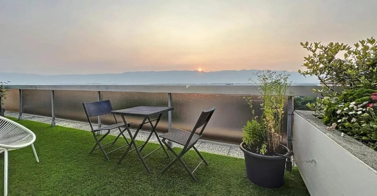 Exceptional penthouse with 25 m² terrace - Photo 2 of 3