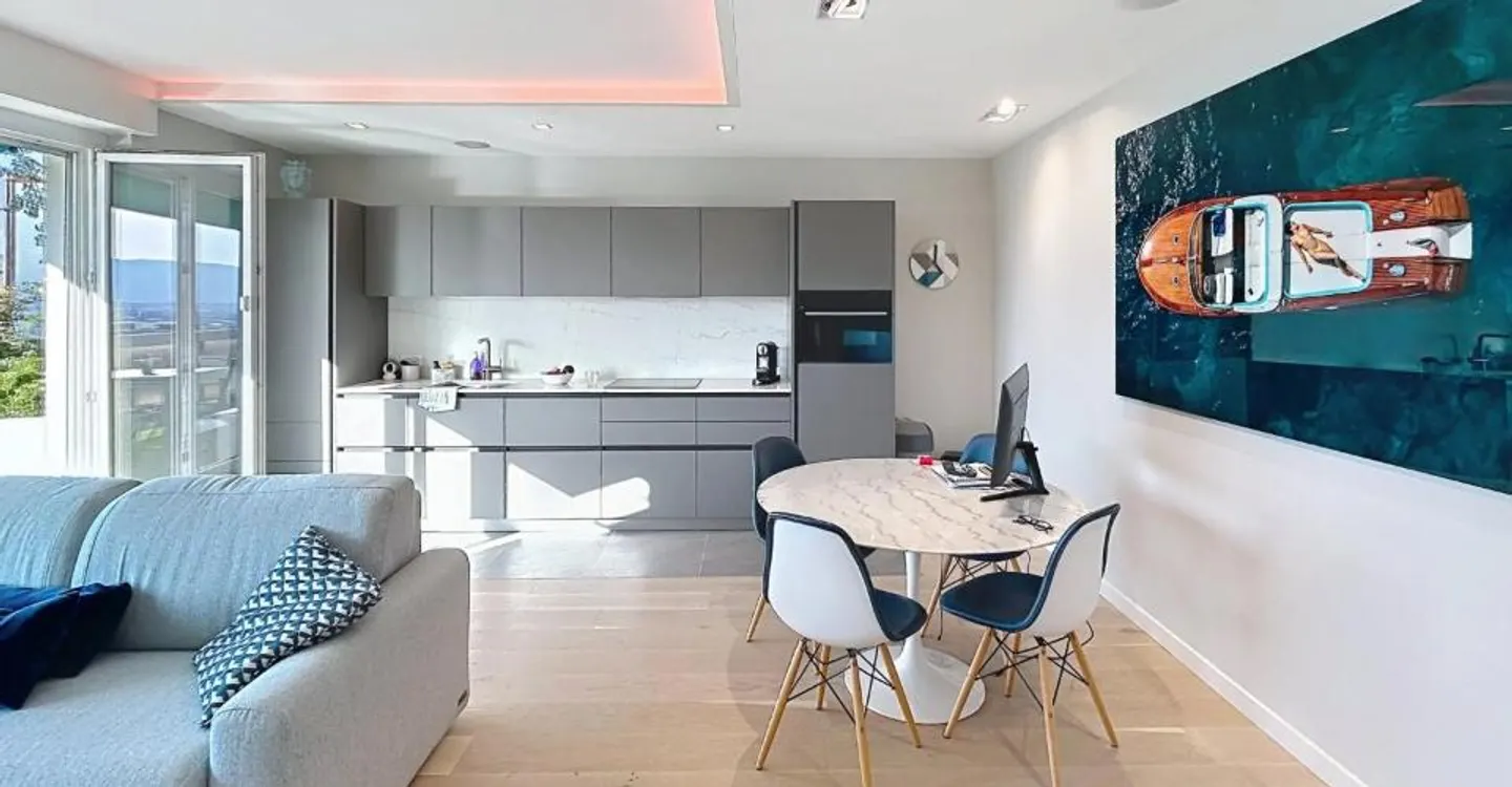 Exceptional penthouse with 25 m² terrace - Photo 3 of 3