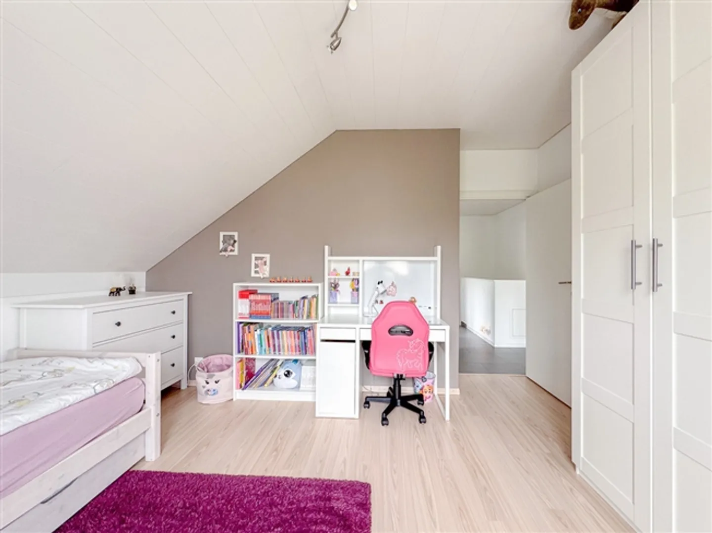 Casa bifamiliare con 5,5 stanze, garage, 2 terrazze e vigneti - Foto 13 di 20