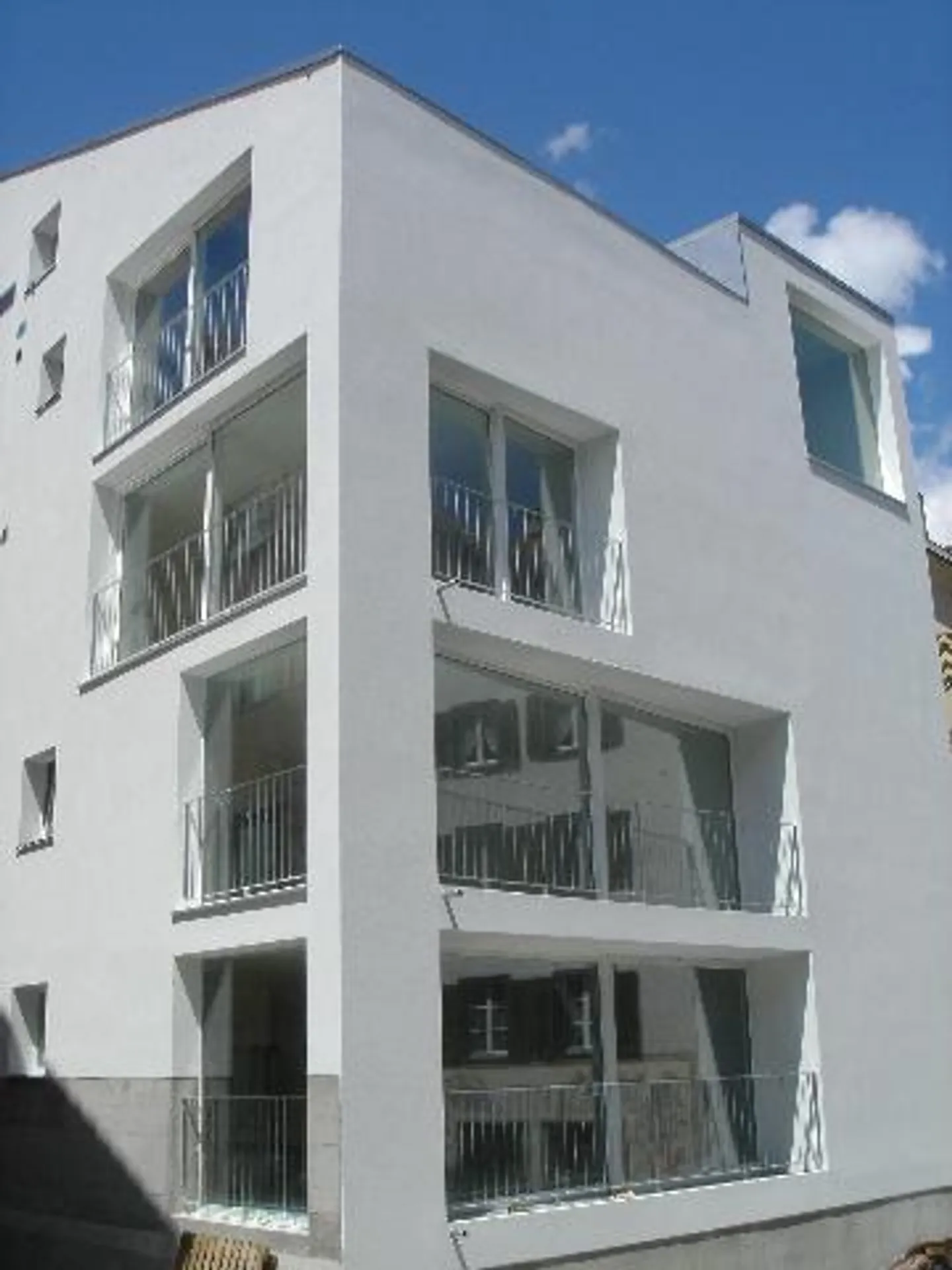 Appartement en maisonnette de 4 pièces et demie - Photo 1 sur 7