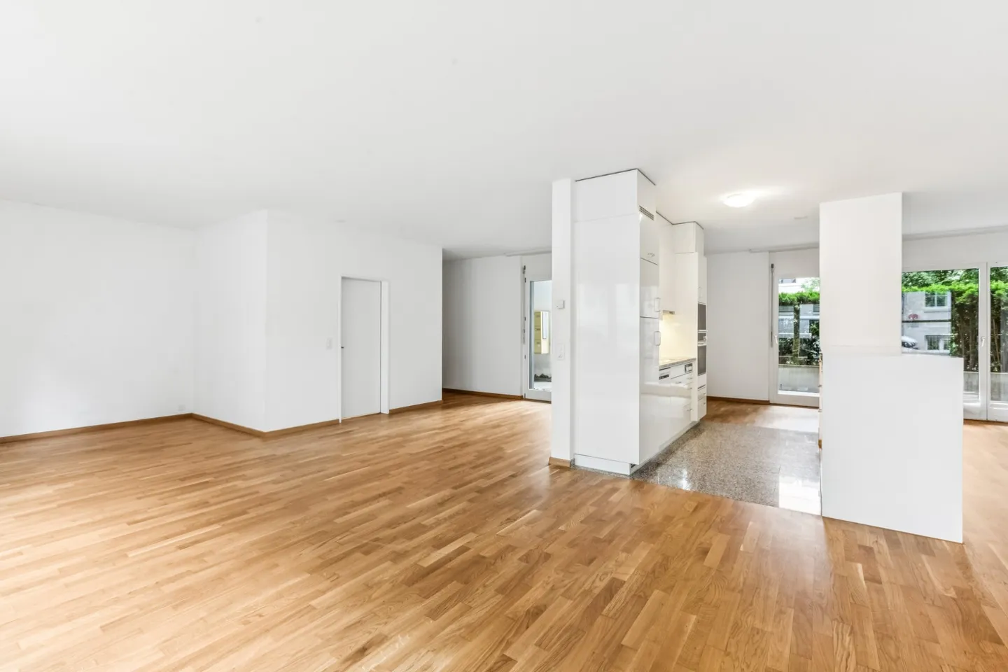 Appartement loft de 91 m2 au milieu de Seefeld - Photo 3 sur 8