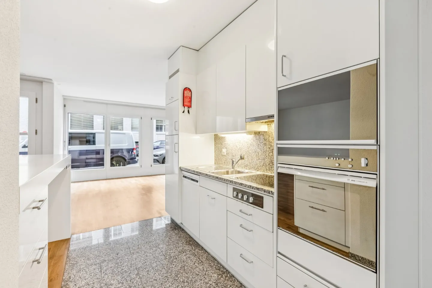 Appartement loft de 91 m2 au milieu de Seefeld - Photo 4 sur 8