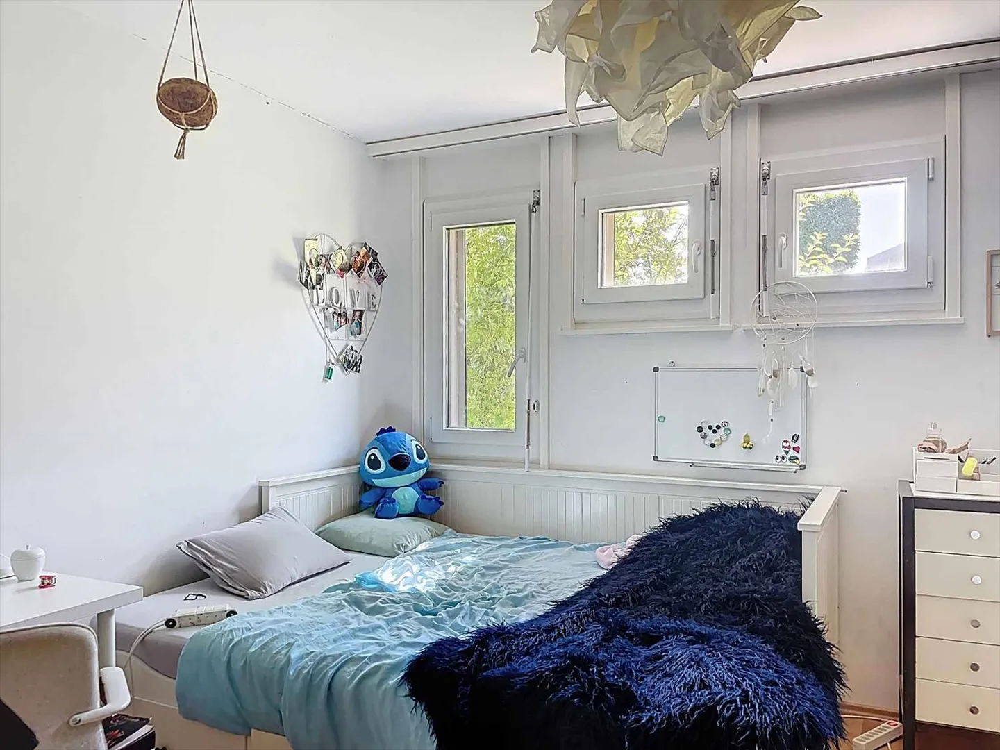 Villa a schiera moderna – Volume, luce e discrezione, a 15 minuti da Losanna - Foto 3 di 13
