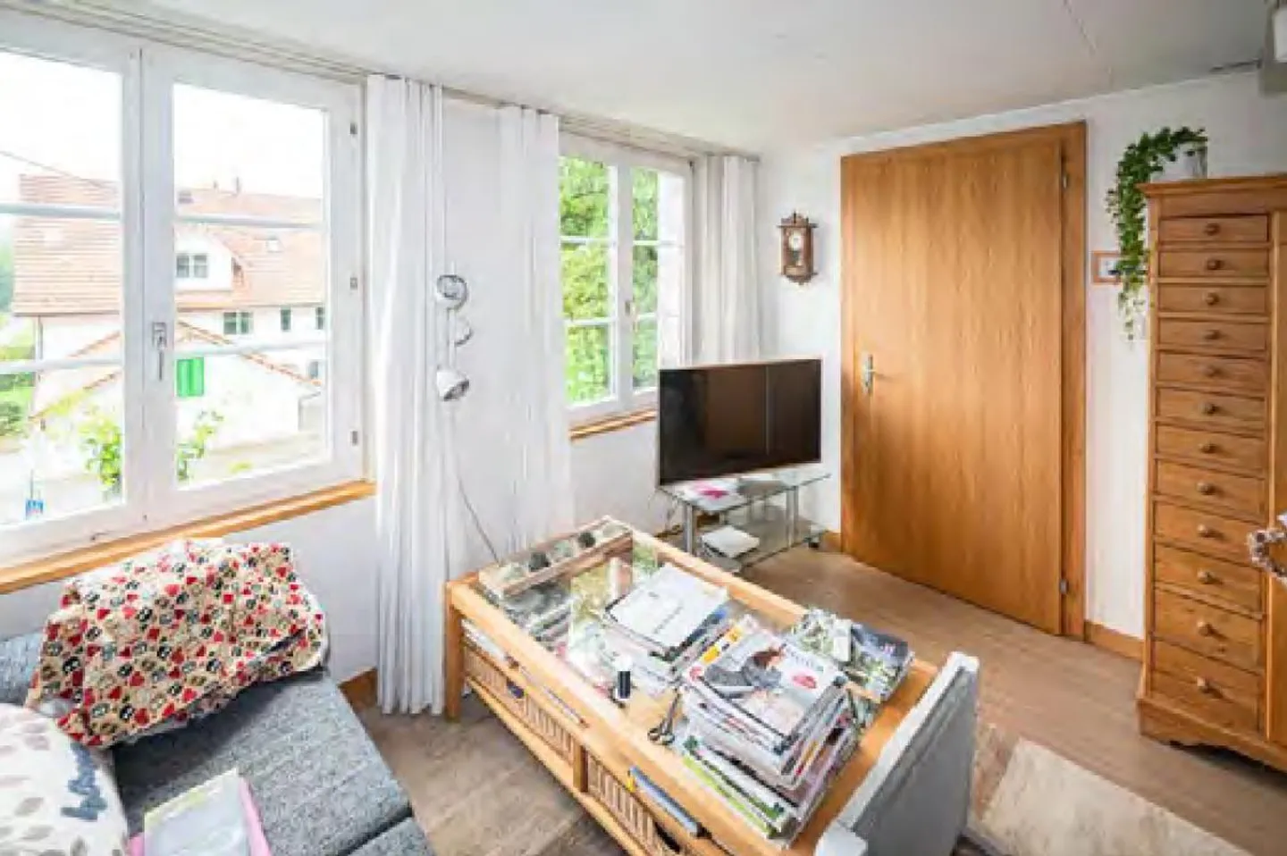 Wohnhaus und Gewerbeliegenschaft - Foto 15 von 23