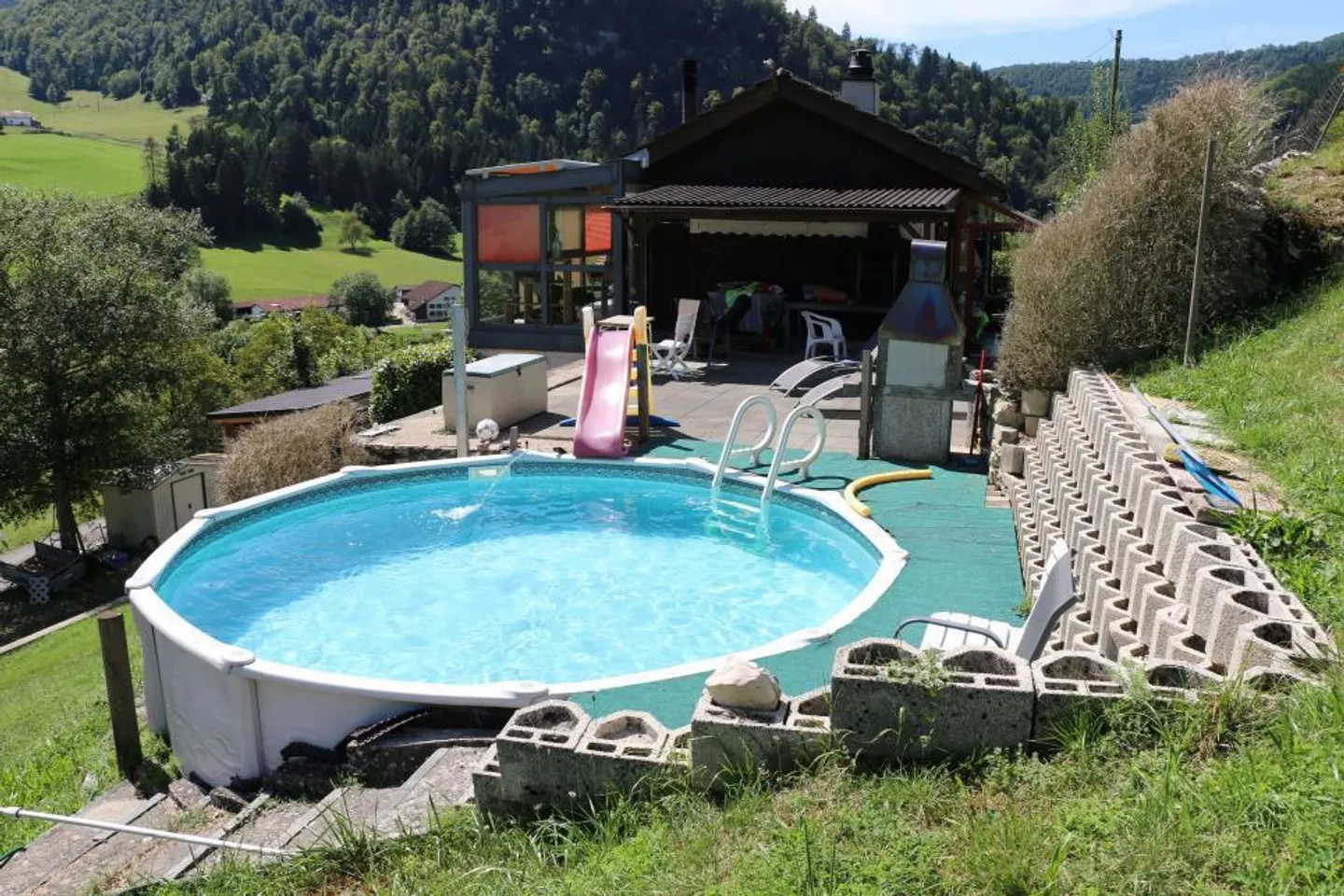 Chalet con vista mozzafiato, vendita come seconda casa possibile - Foto 11 di 12