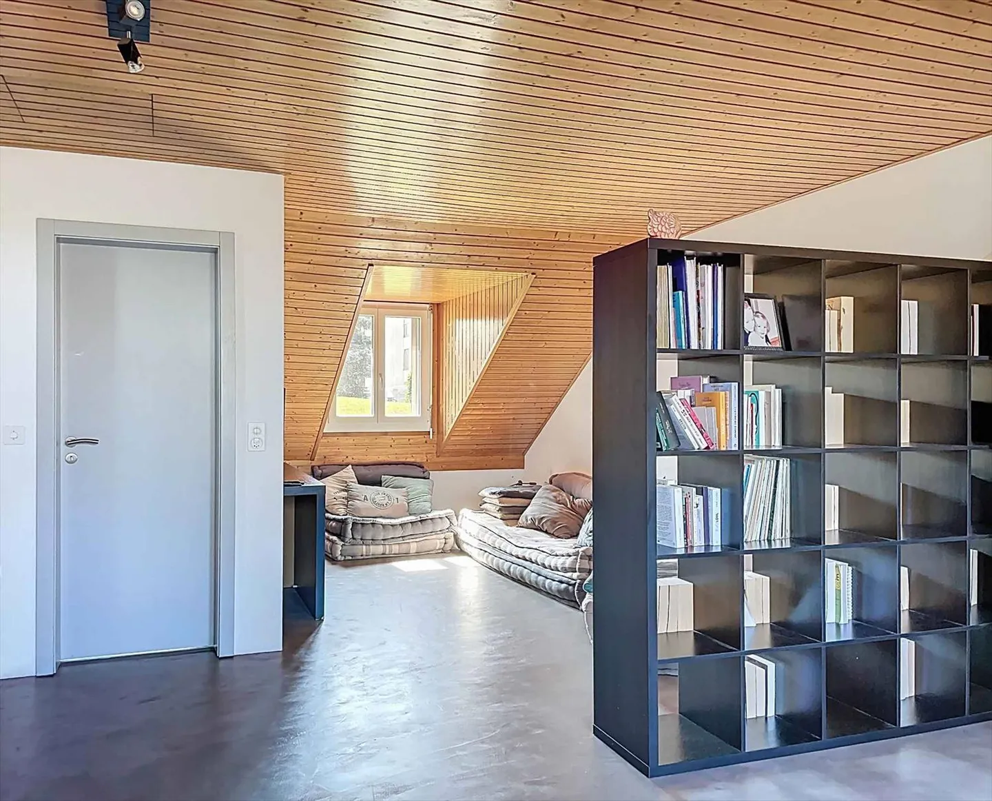 Villa a schiera moderna – Volume, luce e discrezione, a 15 minuti da Losanna - Foto 9 di 13