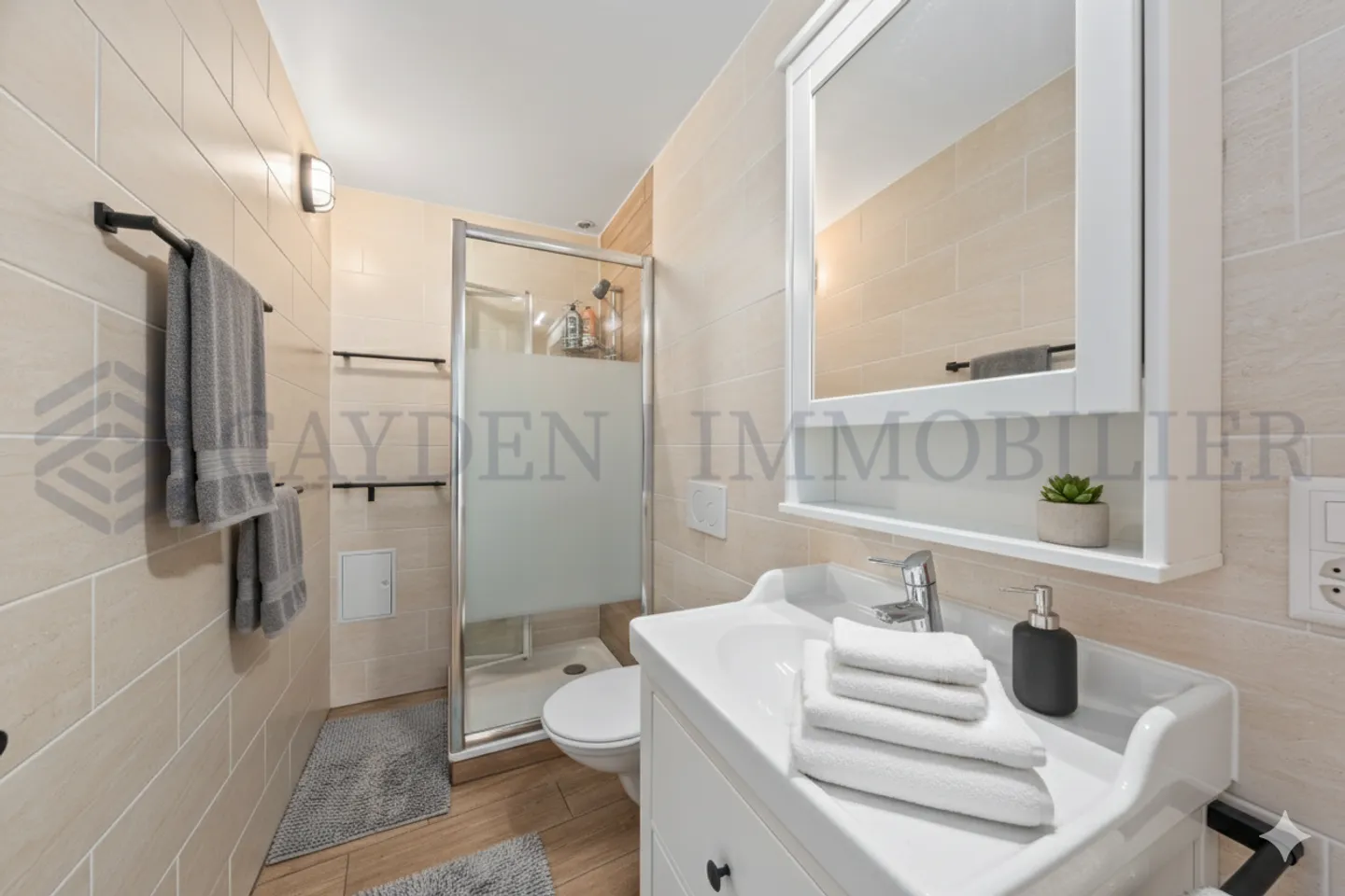 Splendide 5 pièces entièrement rénové ! - Photo 9 sur 9