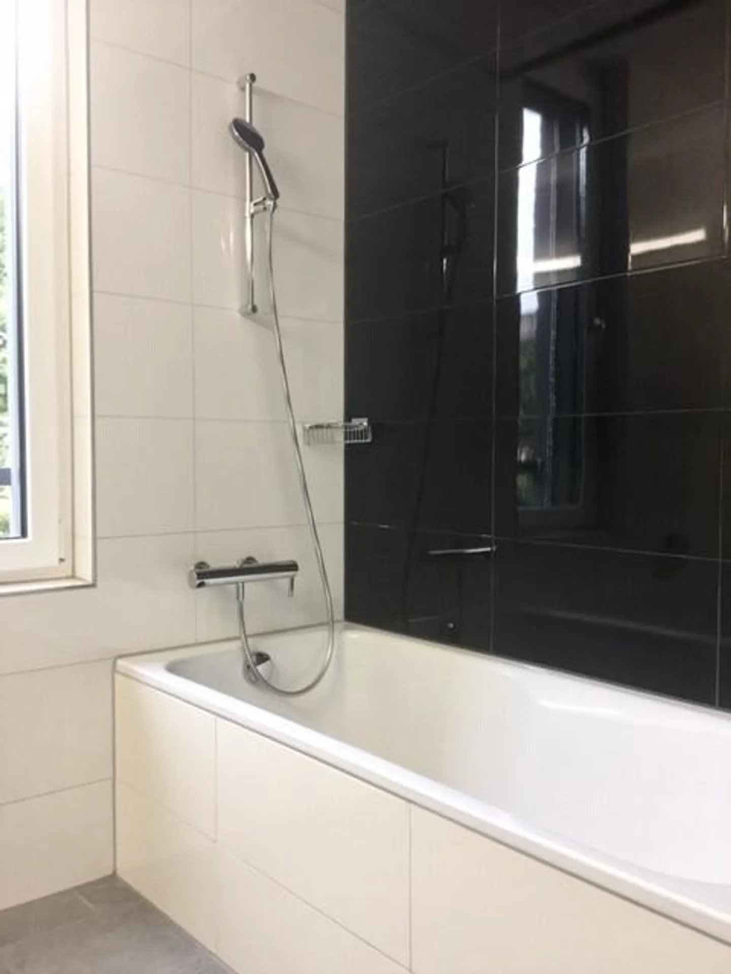 Appartement moderne de 2,5 pièces - Photo 7 sur 8