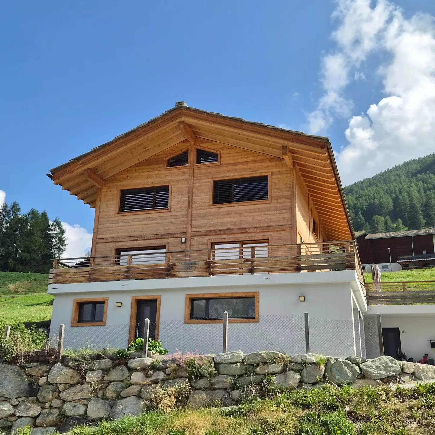 Magnifique chalet familial - La Forclaz – Vue panoramique et cadre alpin exceptionnel - Photo 3 of 9