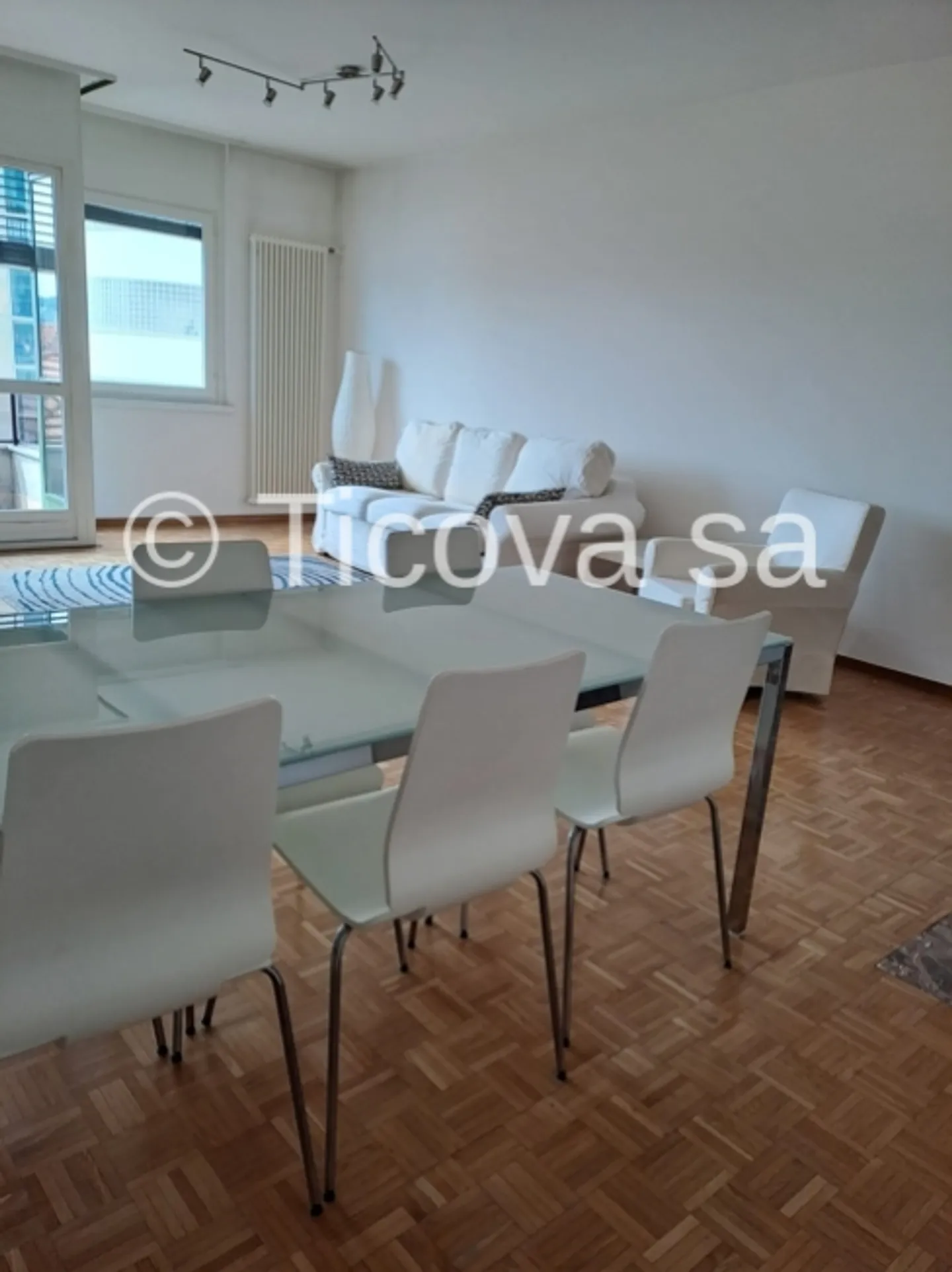«Lugano - 3.5 locali arredato» - Foto 3 di 9