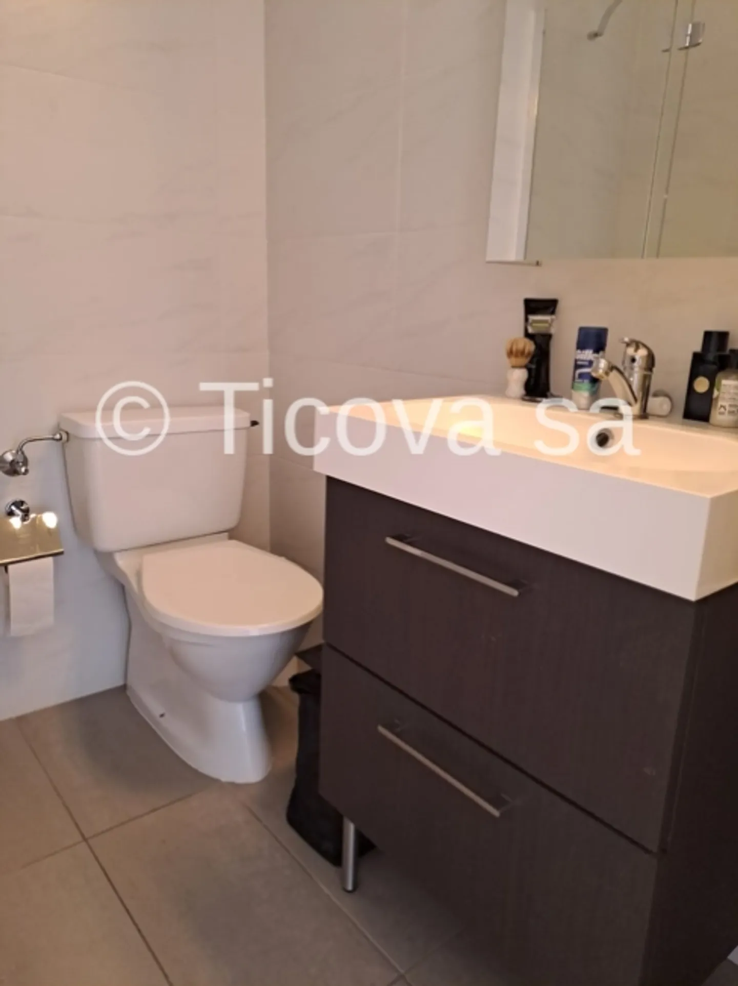 «Lugano - 3.5 locali arredato» - Foto 8 di 9