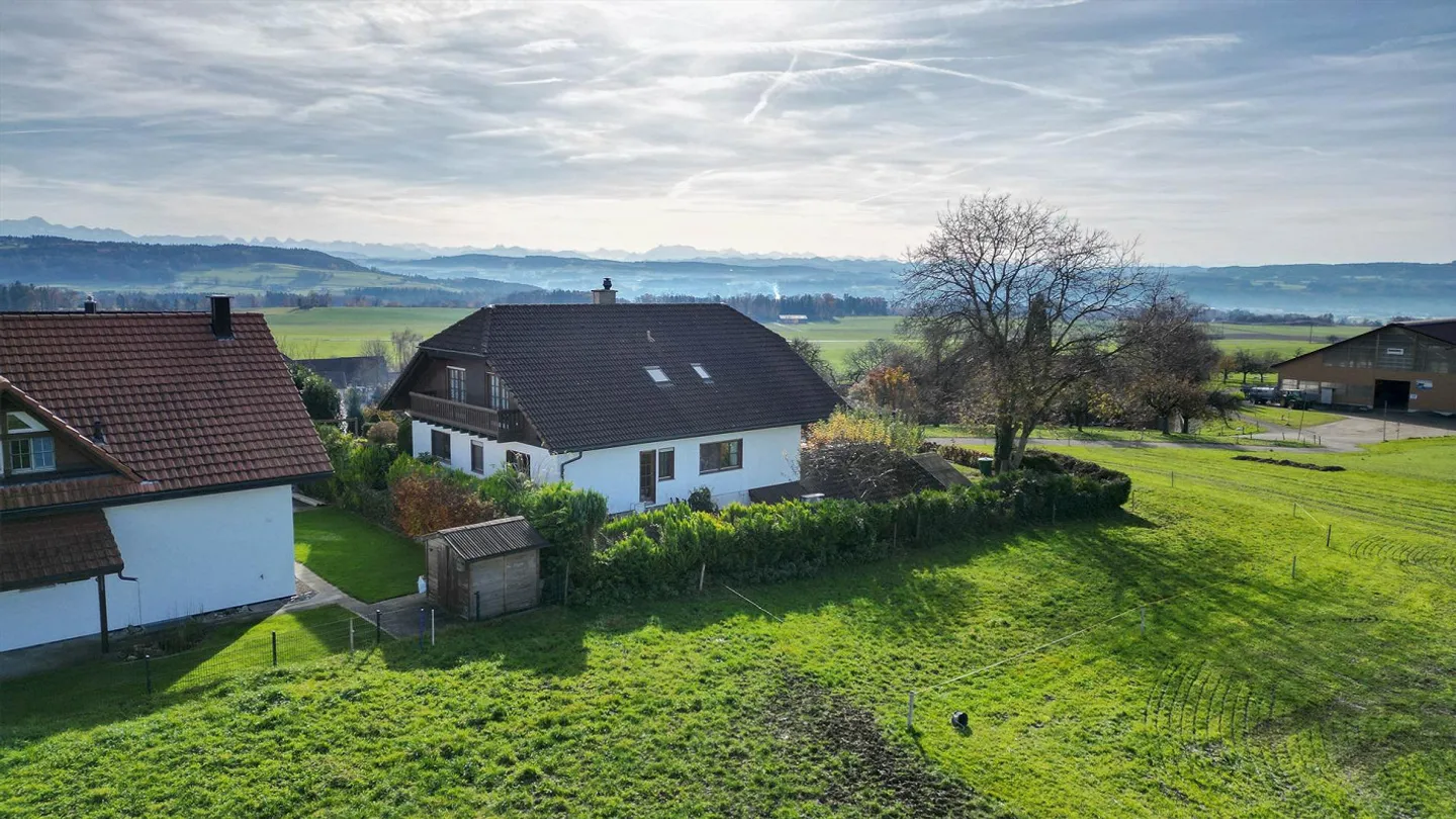 Maison individuelle de 7,5 pièces en position panoramique dégagée - Photo 4 sur 16