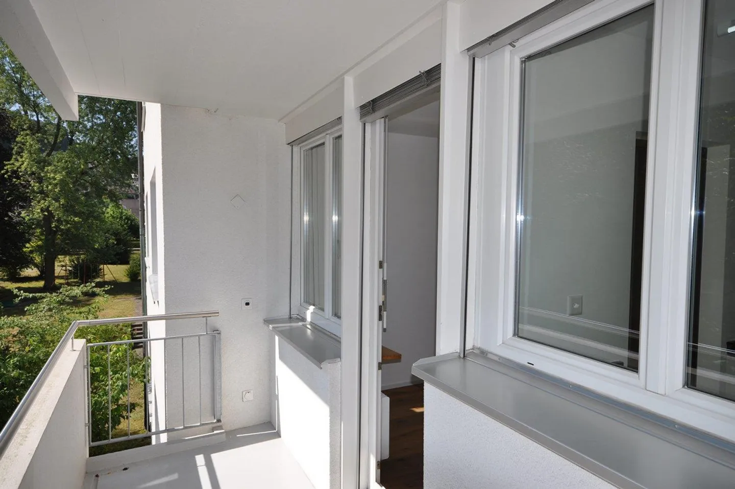 Moderno appartamento di 2,5 stanze con balcone - situato in una zona tranquilla a Muttenz - Foto 10 di 10