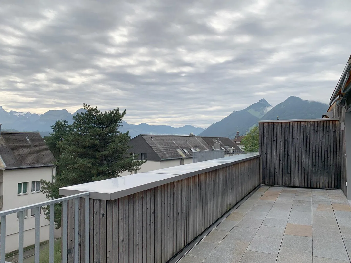 Bergidylle in Schwyz: Wohnung mit Panoramablick - Foto 7 von 8