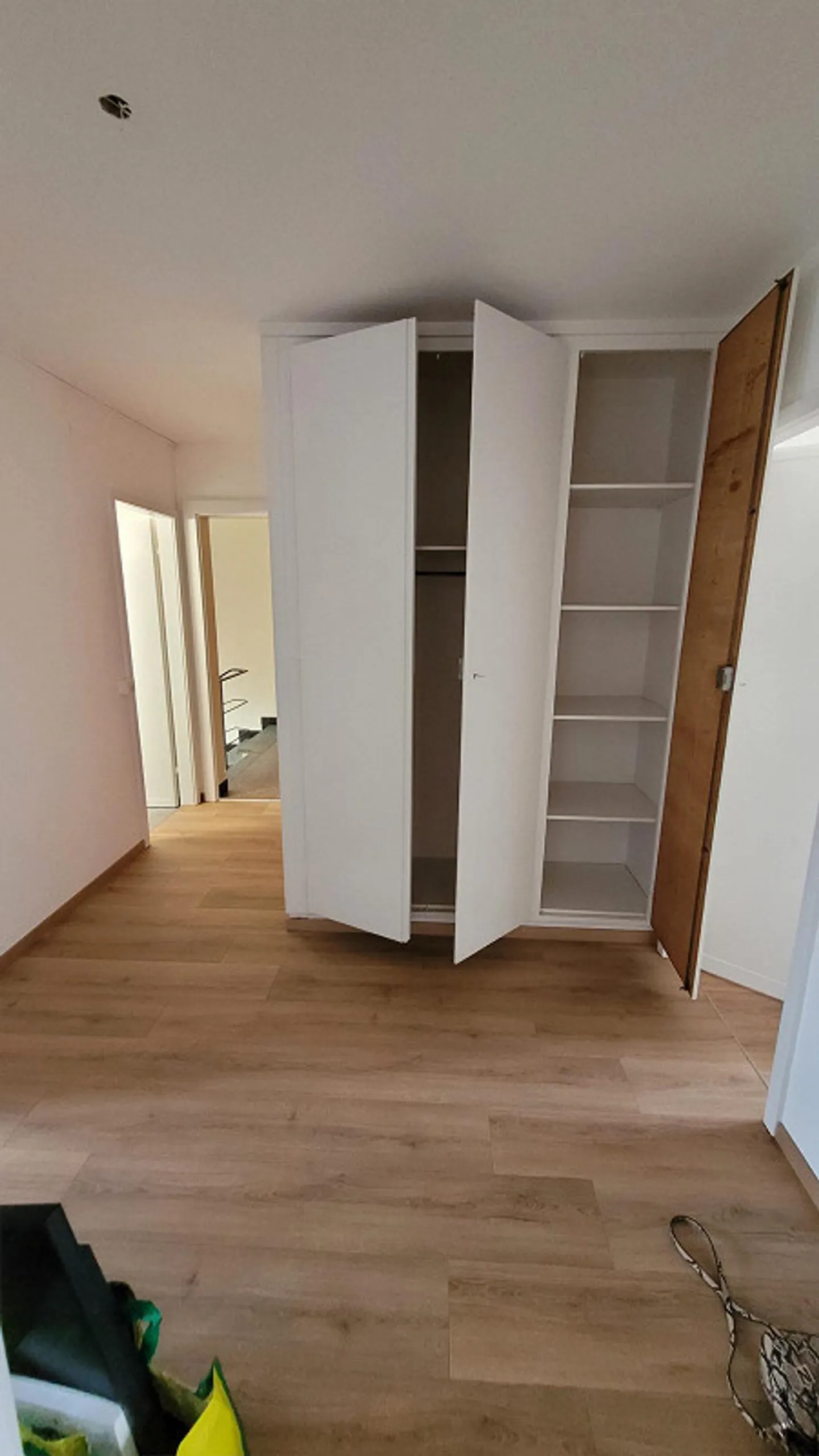 3 ½ Zimmer Wohnung - 16. Mai - Foto 4 von 6
