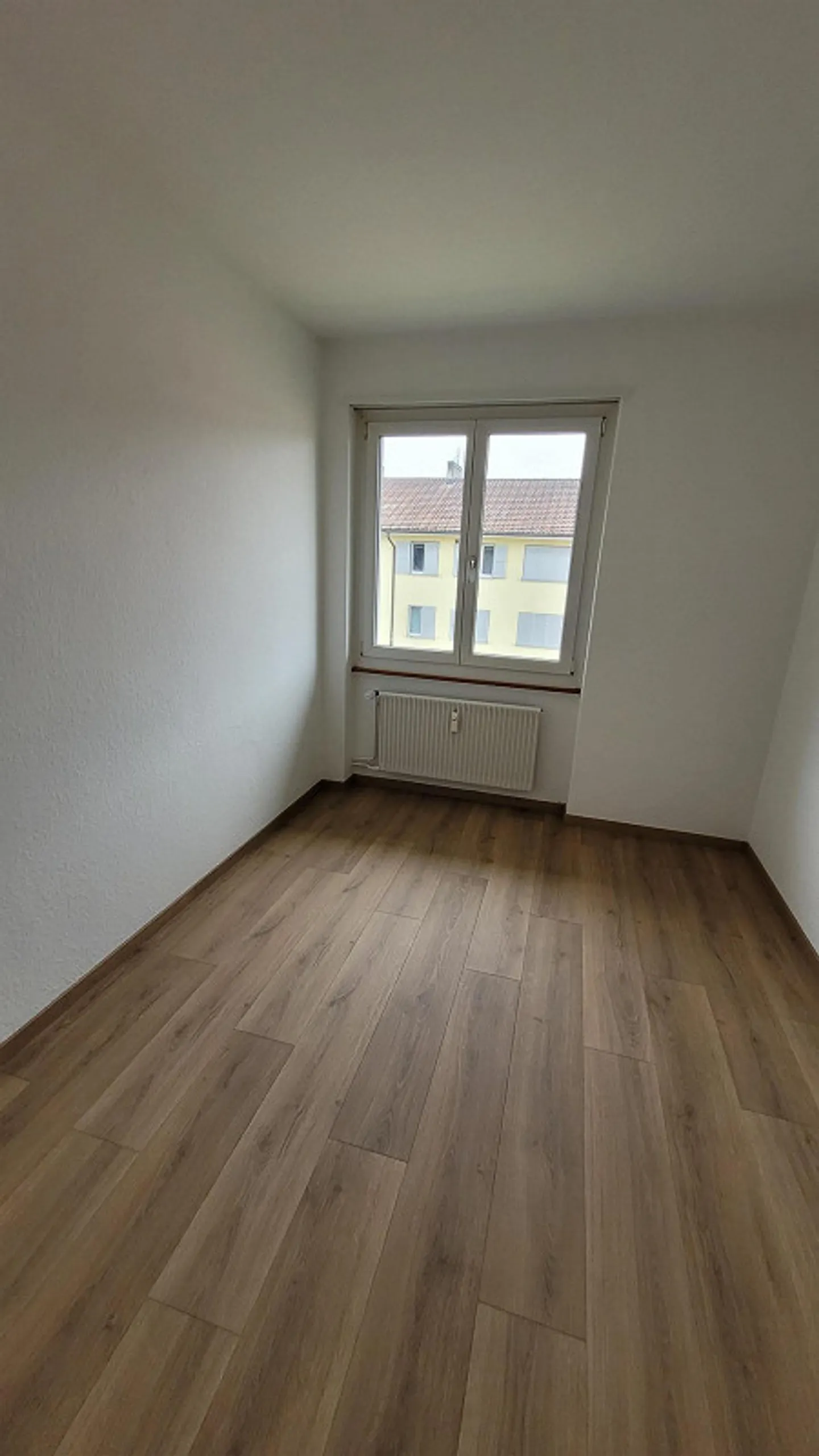 3 ½ Zimmer Wohnung - 16. Mai - Foto 5 von 6