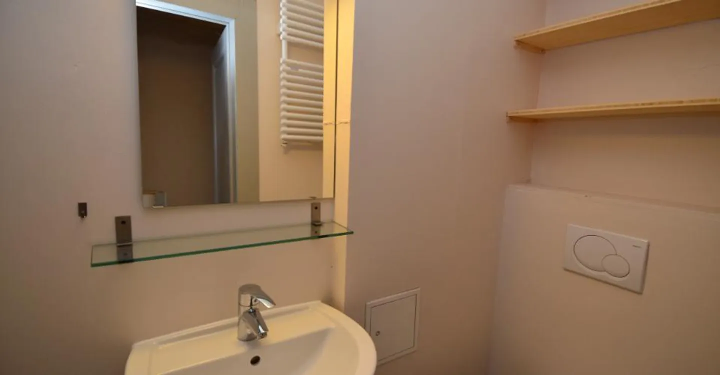 Charmant triplex de 4,5 pièces proche commodités - Photo 7 sur 8