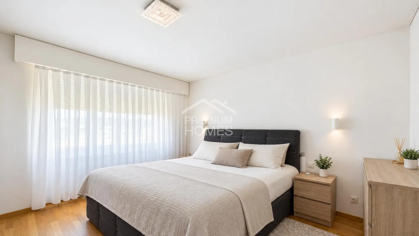 Spacious Family Apartment - Photo 7 of 13