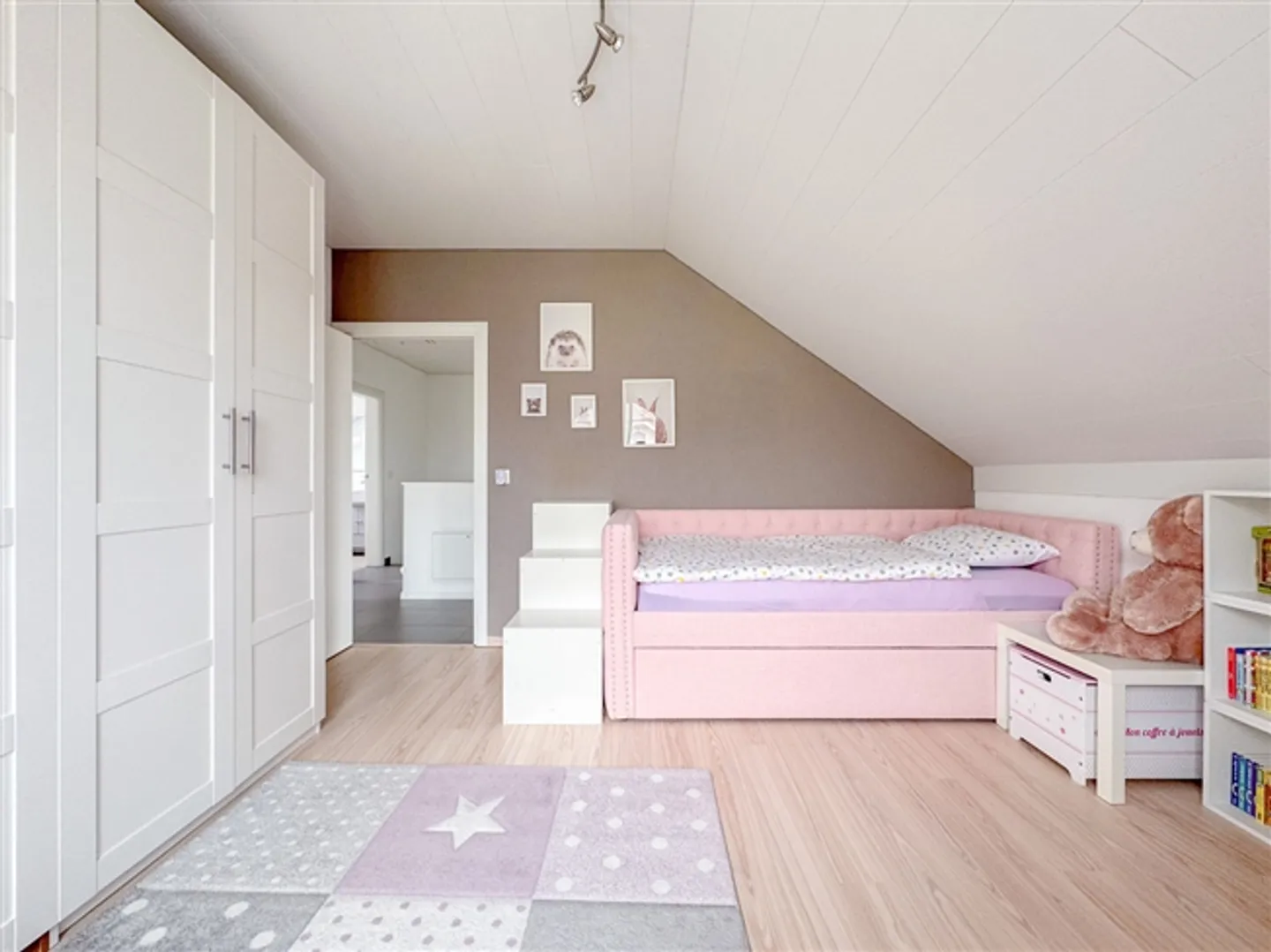 Casa bifamiliare con 5,5 stanze, garage, 2 terrazze e vigneti - Foto 17 di 20