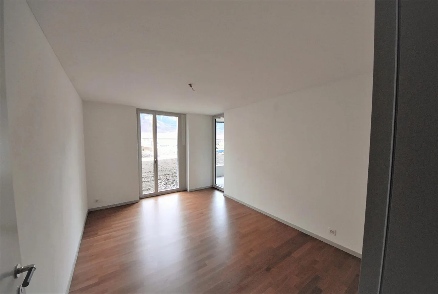 Appartement moderne avec coin salon - Photo 5 sur 10