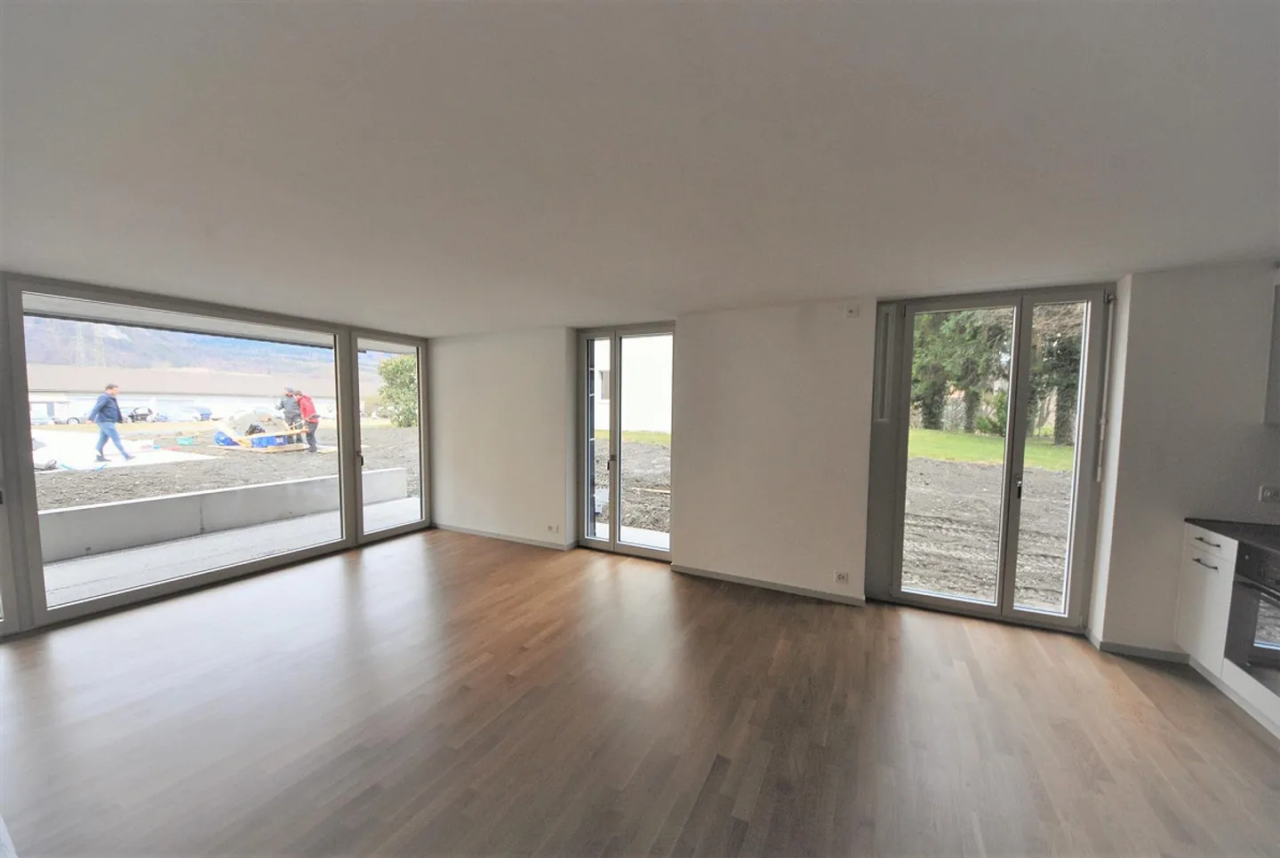 Appartement moderne avec coin salon - Photo 2 sur 10