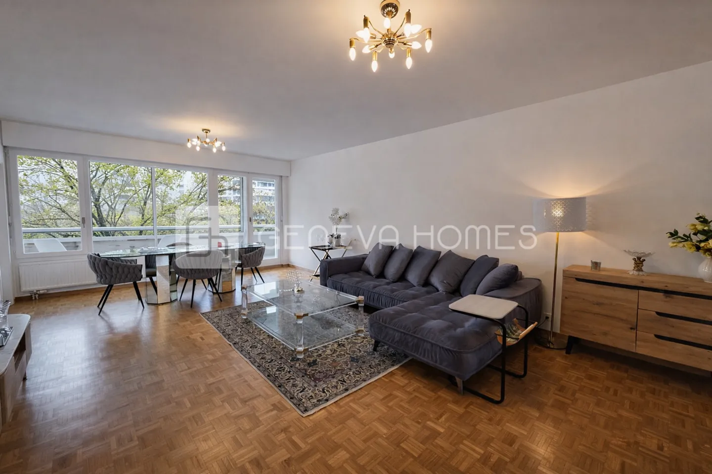 Appartement rénové 4 pièces - Photo 2 sur 9