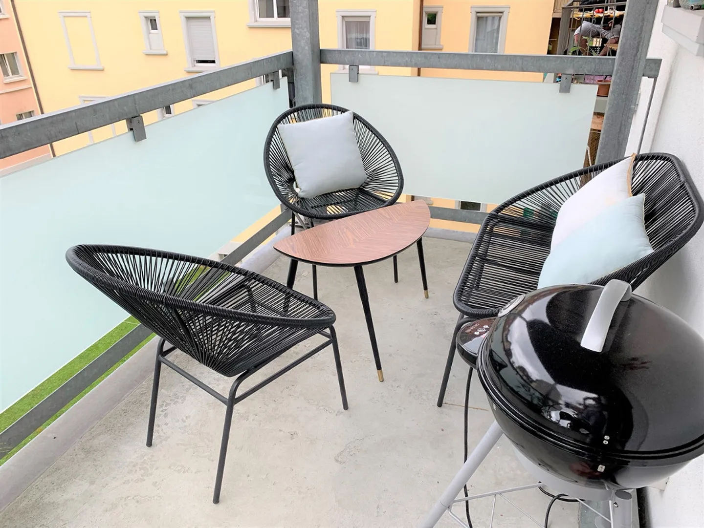 Charming 3.5 Room Apartment in the Lachen Quarter - Photo 8 of 8