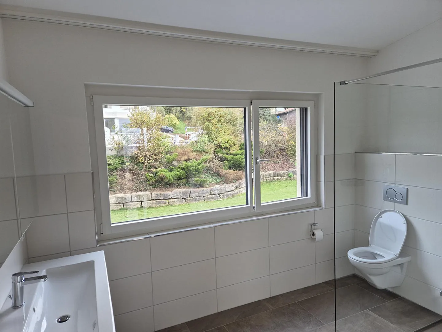 Moderna casa bifamiliare con vista in posizione tranquilla - Foto 19 di 29